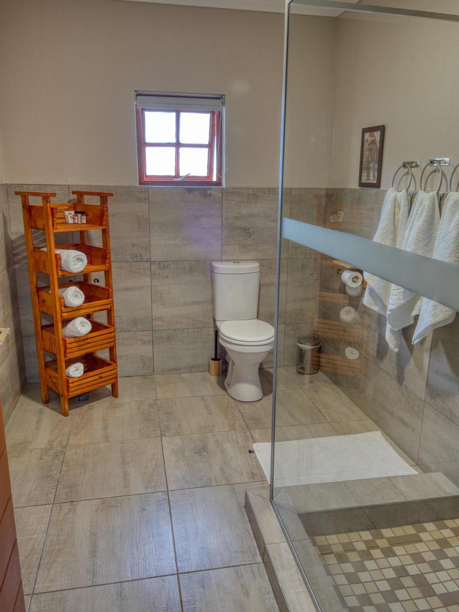 Tembo Guest Lodge เฮซีวิว ภายนอก รูปภาพ